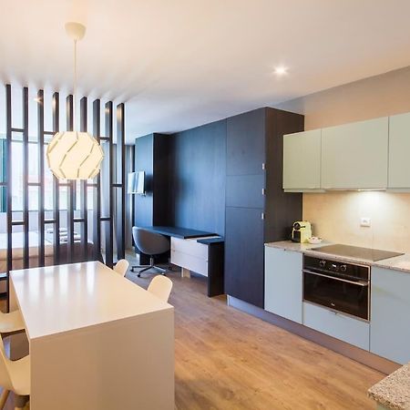 408 Gale Center Apartamento Wi-Fi, Estacionamento Porto Eksteriør billede