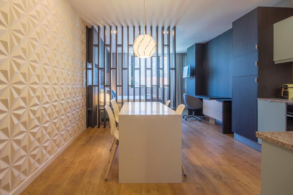 408 Gale Center Apartamento Wi-Fi, Estacionamento Porto Eksteriør billede