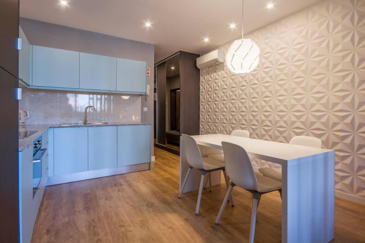 408 Gale Center Apartamento Wi-Fi, Estacionamento Porto Eksteriør billede